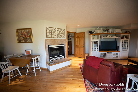 Jays Dwn Apartment-8515
