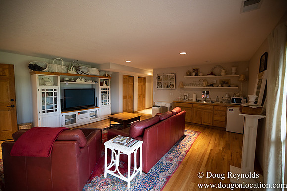 Jays Dwn Apartment-8517