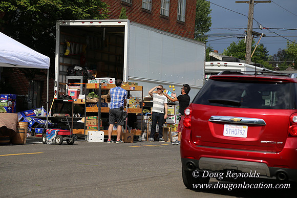BKP Prod 2of3 Farmers Mkt-9594