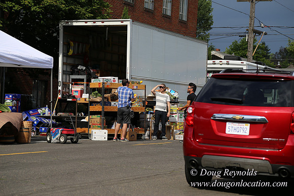 BKP Prod 2of3 Farmers Mkt-9592