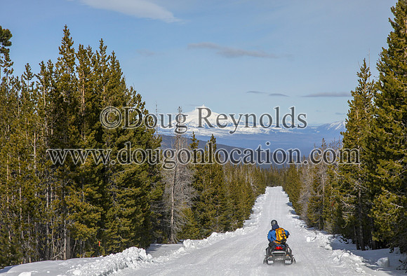 3 creeks Road in Snow