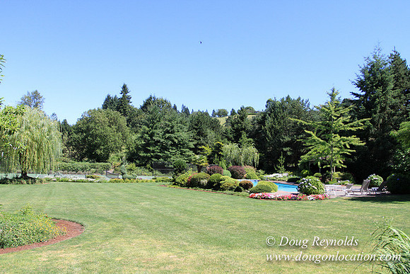 Jim’s Home Large beautiful traditional 2 story with large rooms. Modern kitchen and great room, and nook, large master suite, large entry with French doors. Well maintained grounds and garden, with la