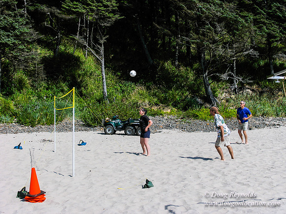 Limbo Ucare at the Beach
