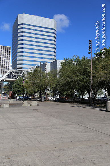 Salmon St Ftn-2716