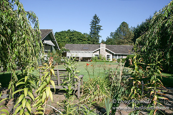 Glinna’s Home Traditional Style County Ranch home, large kitchen great room, 2 car garage on Acreage with large back yard, large front yard, garden, pool, patio, 2 story shop with office,  PDX Zone