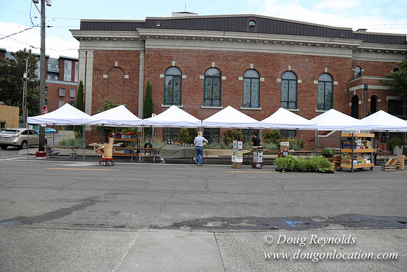 BKP Prod 2of3 Farmers Mkt-9521