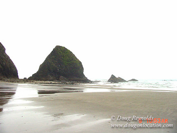 33 Beach AC2-0132