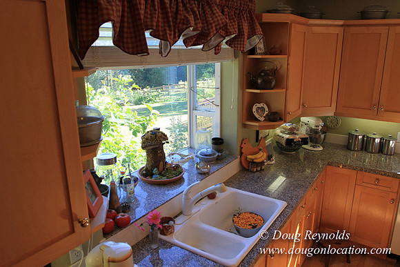 Traditional Style Home small farm with large kitchen great room, 2 story, 2 car garage on Acreage with large back yard, large front yard, garden, pond, deck, goats, bees, shop, PDX Zone