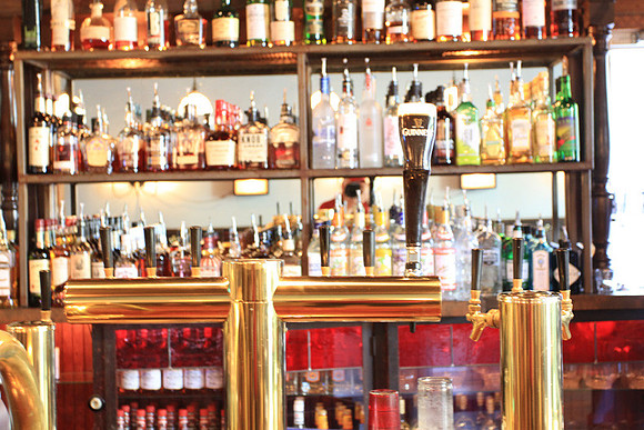 Bar Bar-6865