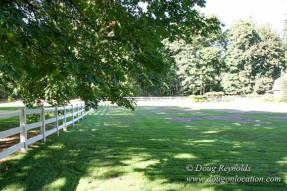 Glinna’s Home Traditional Style County Ranch home, large kitchen great room, 2 car garage on Acreage with large back yard, large front yard, garden, pool, patio, 2 story shop with office,  PDX Zone