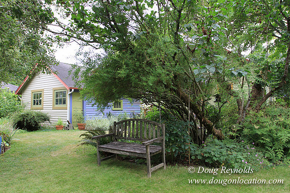 Laura’s Home This is a Portland Bungalow Style small home with a average sized and interesting back yard, nice garden with bee hive’s