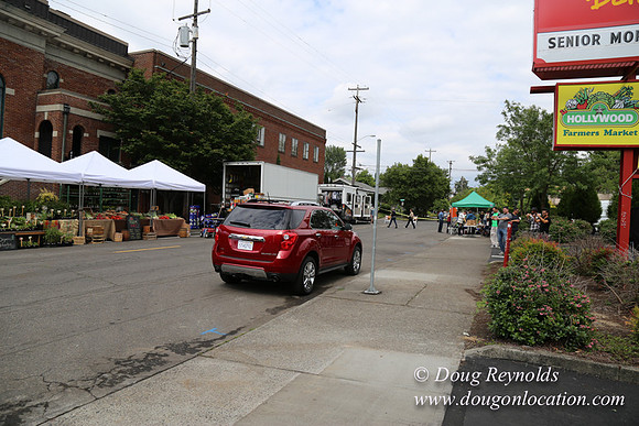 BKP Prod 2of3 Farmers Mkt-9553