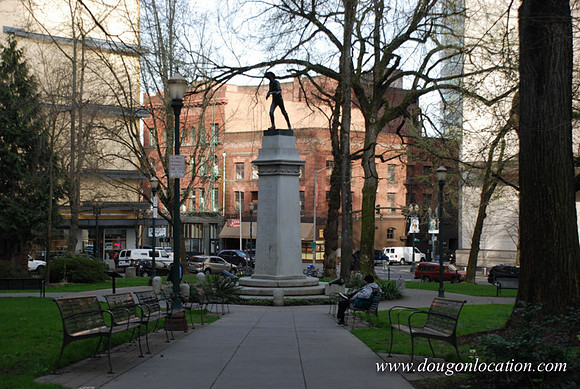 Lownsdale Square-0427