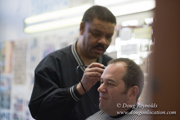 Earl's Barber Shop-2594
