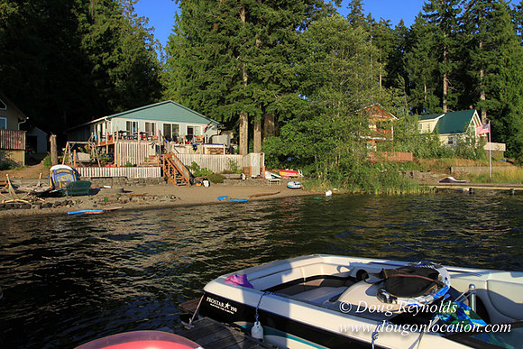 Boat, Cabin, Dock, Home, "House lake", WA, Washington, Yard, deck, "green. Beach"