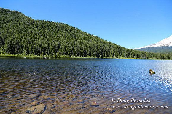 Trillium Lake-32003564