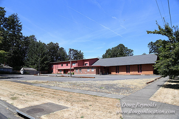 Churchs-0325