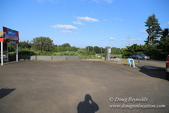 Hood Road Stand-5044