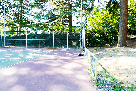 Tabor T Courts West
