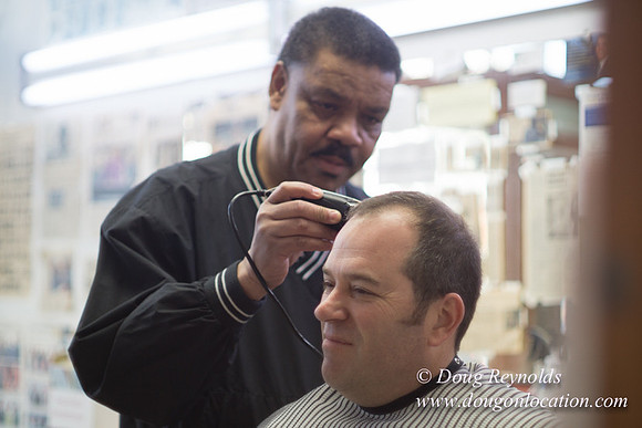 Earl's Barber Shop-2596