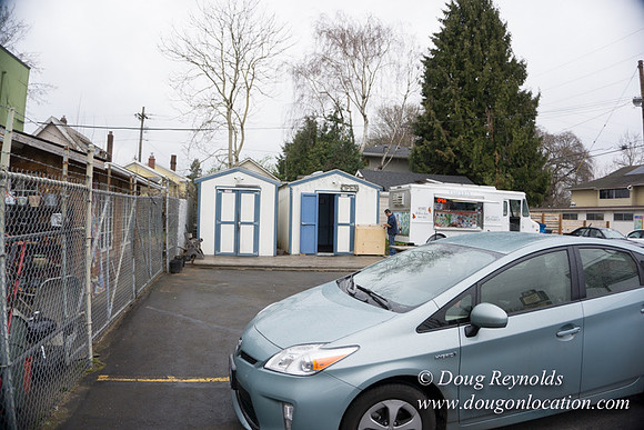 Village Merchants, Re Sell Store