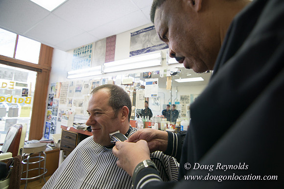Earl's Barber Shop-2612
