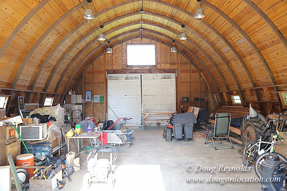 "2 Barns", "2 car garage", "40+ Acres", "PDX Zone", Pool, "White Fence", cows, "farm House", "rap around dive", "well maintained"