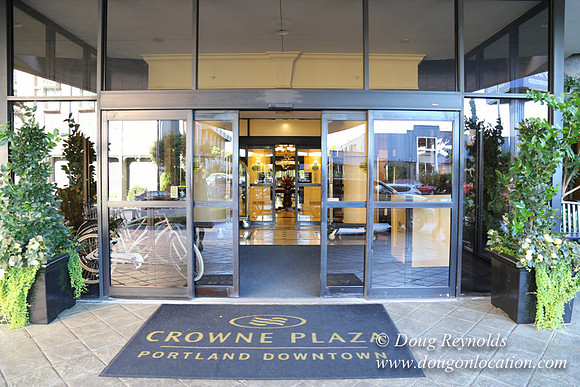 Crowne Plaza Hotel-4061