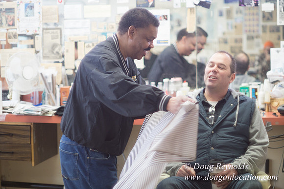 Earl's Barber Shop-2587