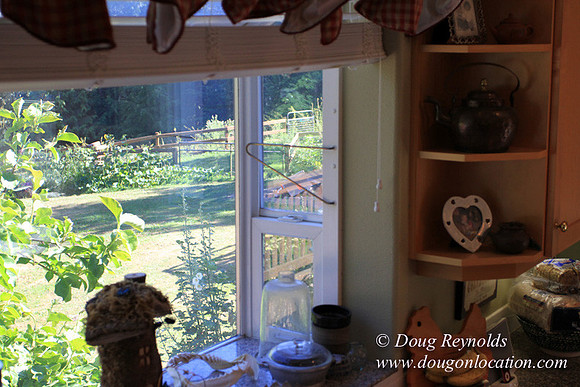 Traditional Style Home small farm with large kitchen great room, 2 story, 2 car garage on Acreage with large back yard, large front yard, garden, pond, deck, goats, bees, shop, PDX Zone