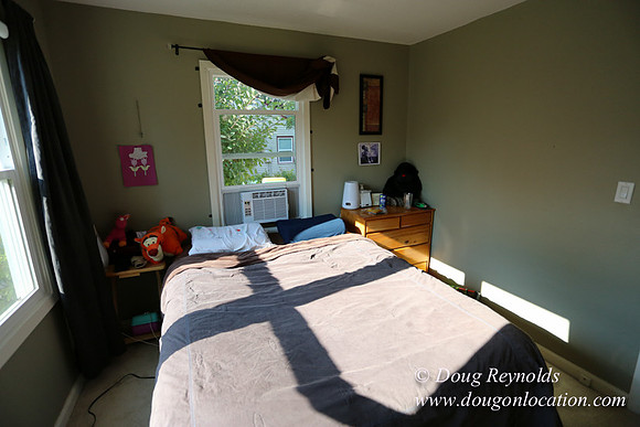 Nathans House Small, Bungalow, 2-bed rooms, "Small lot" city corner,