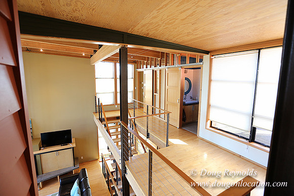 "Modern Contemporary Green Home Portland Oregon Dwell", "family house Northwest Style"