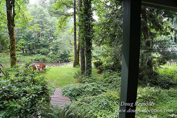 Small, Cabin, Home, River, OR, Oregon, Green, Yard,