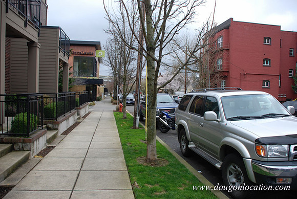 20th Avenue Town Houses-0809