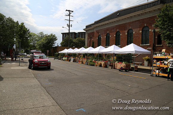 BKP Prod 2of3 Farmers Mkt-9565