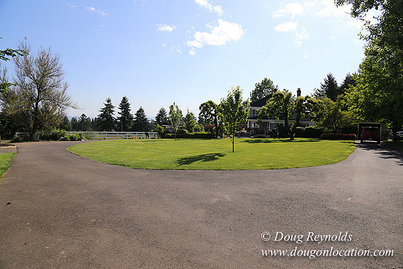 "2 Barns", "2 car garage", "40+ Acres", "PDX Zone", Pool, "White Fence", cows, "farm House", "rap around dive", "well maintained"