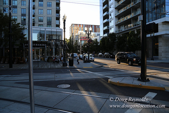 Street Car and Go Sign-4279