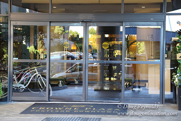 Crowne Plaza Hotel-4047
