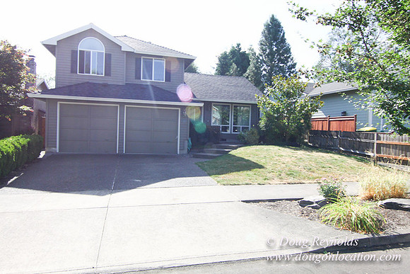 70's/80's Suburban Home Traditional with 2 car garage 2 story on Small lot