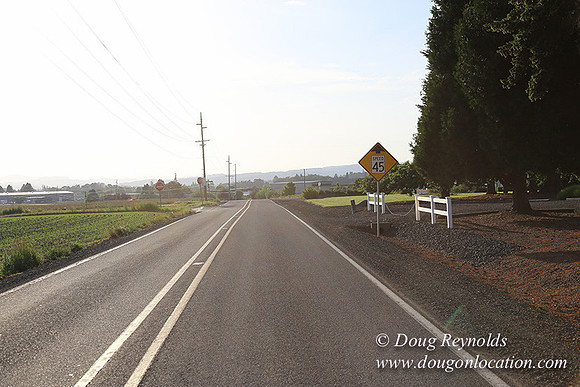 Toms Rd Side-6352