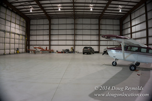 MC Hanger-1622