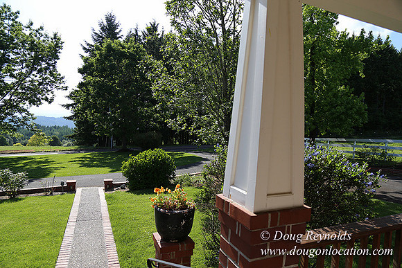 "2 Barns", "2 car garage", "40+ Acres", "PDX Zone", Pool, "White Fence", cows, "farm House", "rap around dive", "well maintained"
