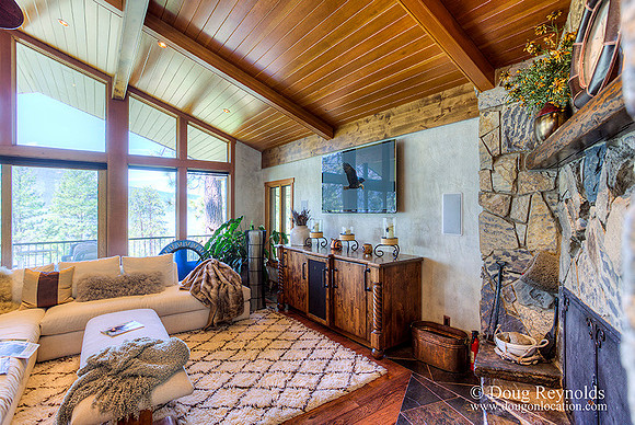 Ranch House inside-ajsrszwm-H1191m