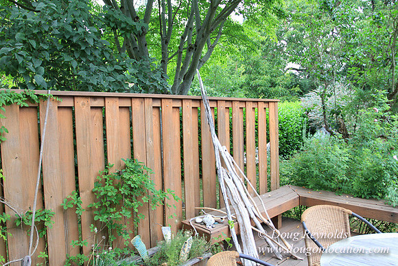Laura’s Home This is a Portland Bungalow Style small home with a average sized and interesting back yard, nice garden with bee hive’s