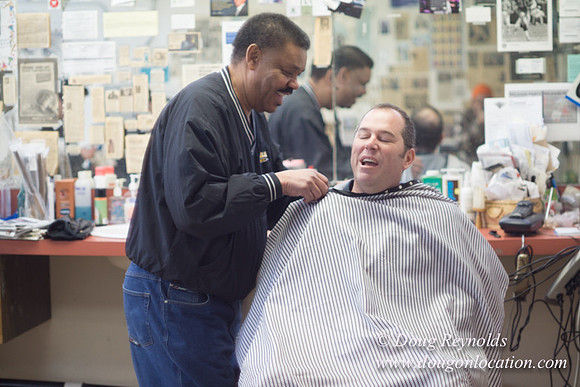 Earl's Barber Shop-2589