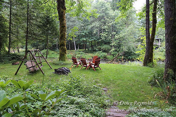 Small, Cabin, Home, River, OR, Oregon, Green, Yard,