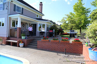"2 Barns", "2 car garage", "40+ Acres", "PDX Zone", Pool, "White Fence", cows, "farm House", "rap around dive", "well maintained"