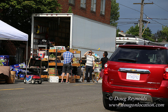 BKP Prod 2of3 Farmers Mkt-9596
