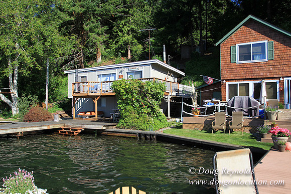 Boat, Cabin, Dock, Home, "Lake House", Ramp, Scotts, WA, Washington, Yard, deck, "green. Beach"