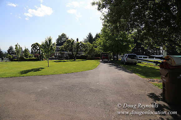 "2 Barns", "2 car garage", "40+ Acres", "PDX Zone", Pool, "White Fence", cows, "farm House", "rap around dive", "well maintained"